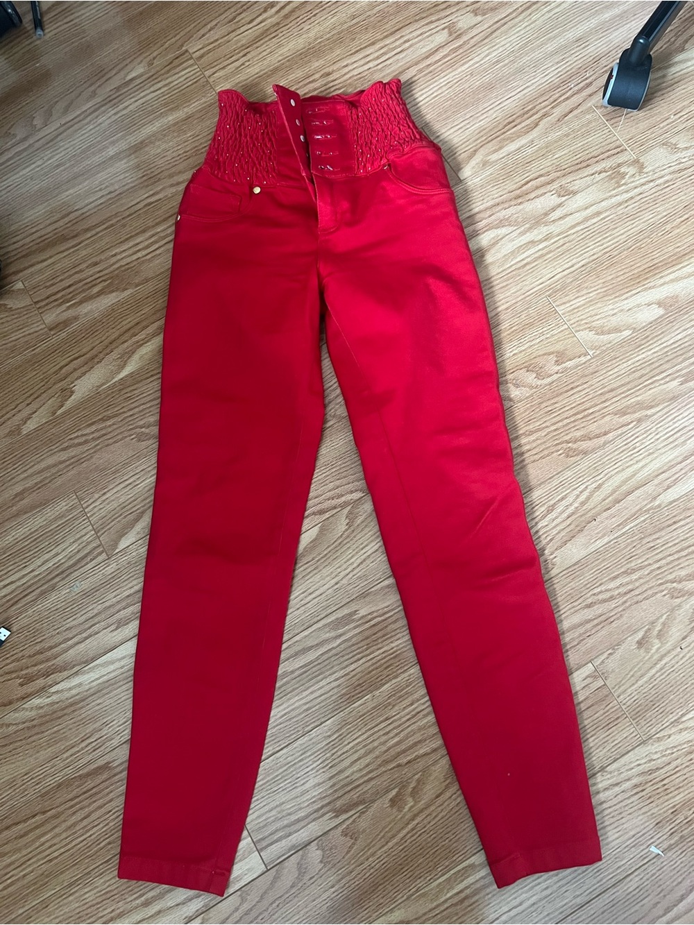 Lujuria  🇨🇴 High-Waist Red Slim Pants